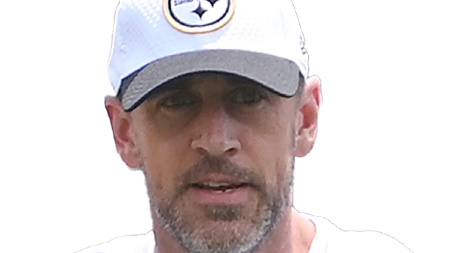 "Jika Aaron Rodgers Tidak Ingin Perhatian, Mengapa Dia Melakukan Acara Pat McAfee di Bulan Juni?"