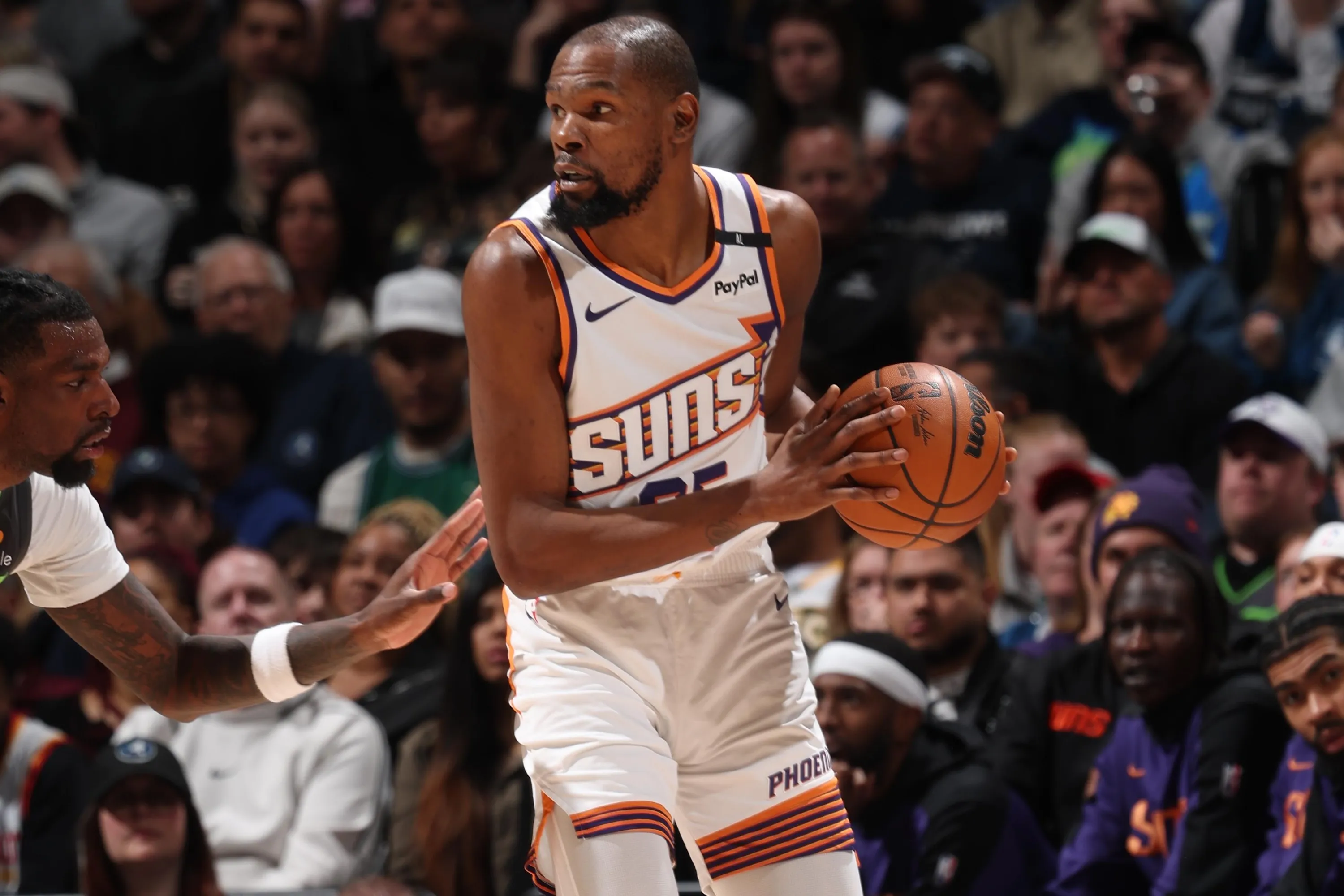 Kevin Durant Dikabarkan 'Tidak Ingin' Bermain untuk Timberwolves di Tengah Rumor Transfer NBA