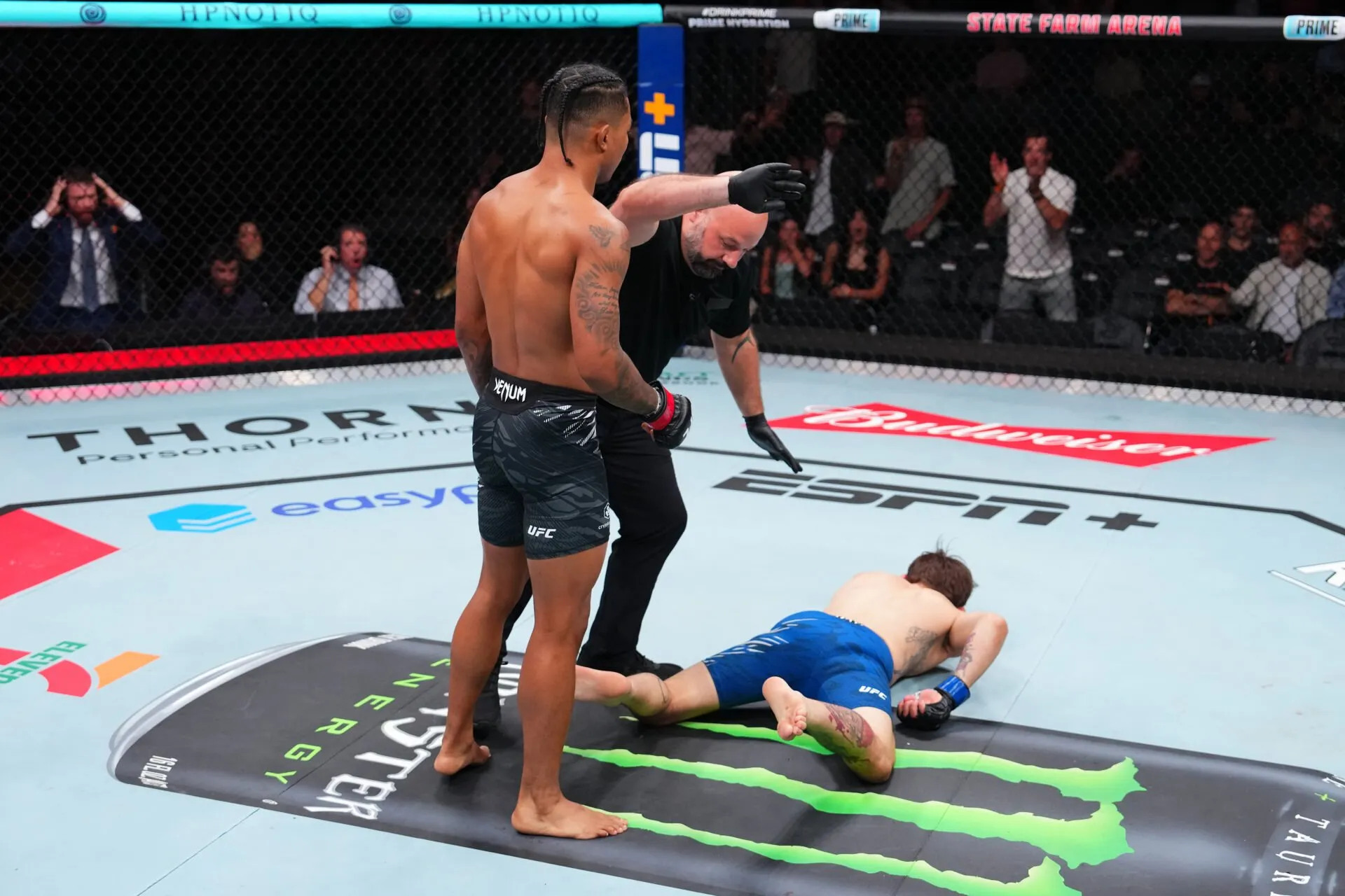 Bintang Tak Terkalahkan UFC Atlanta Jatuhkan Saingan Lama Sean O'Malley dengan KO Satu Pukulan Mengerikan