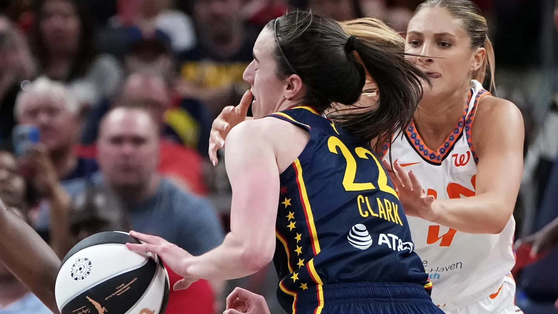 "Apakah kamu bodoh?" - Dave Portnoy mengecam WNBA setelah rival Caitlin Clark memicu perkelahian sengit dengan "serangan licik" brutal
